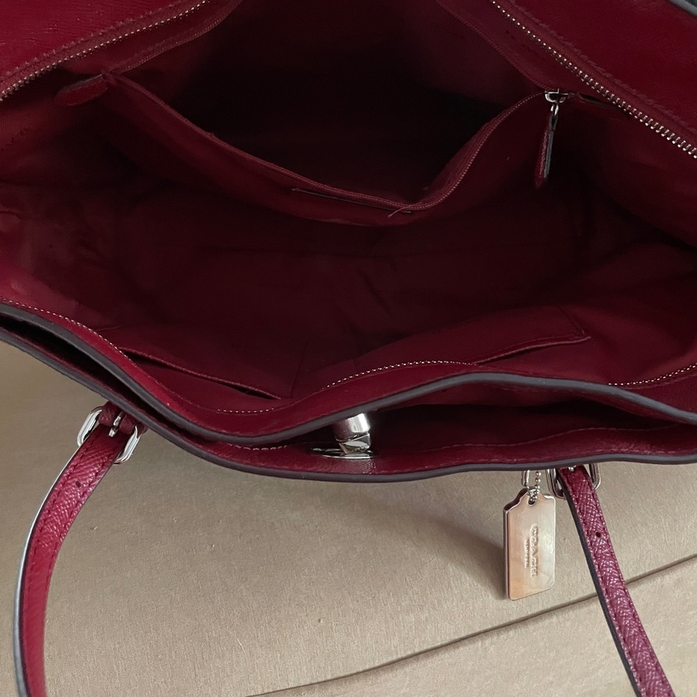 Coach Tote - Picture 4 of 4